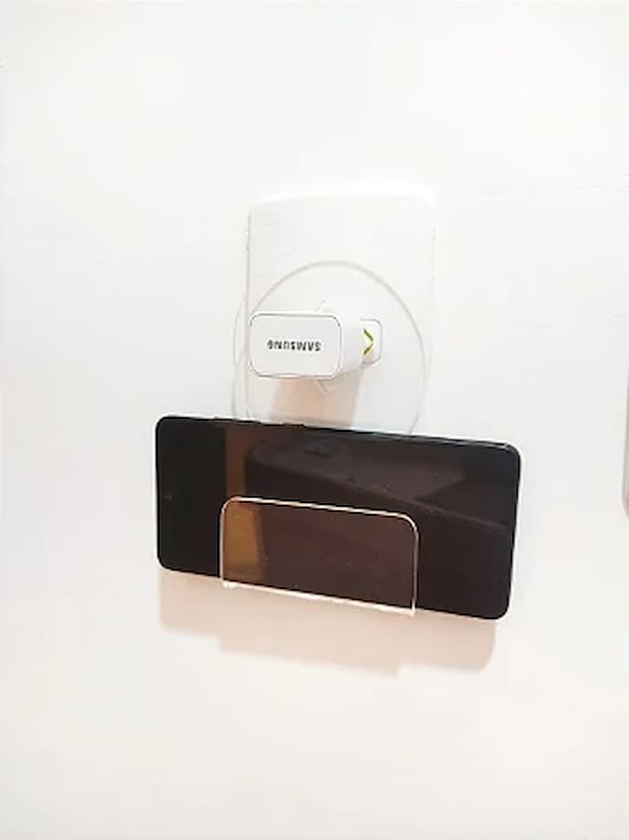 Conheça o suporte para celular em acrílico da Acriltech